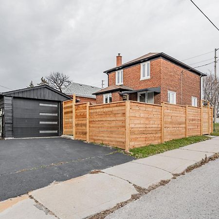 Victoria Park Suite Toronto Ngoại thất bức ảnh