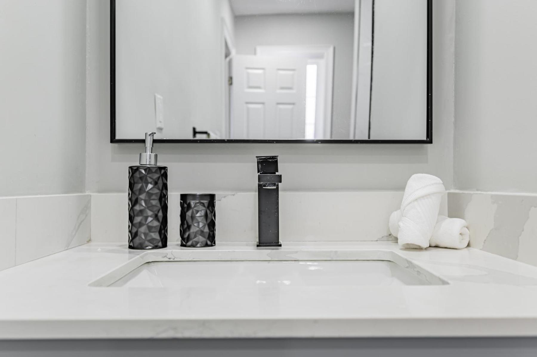 Victoria Park Suite Toronto Ngoại thất bức ảnh